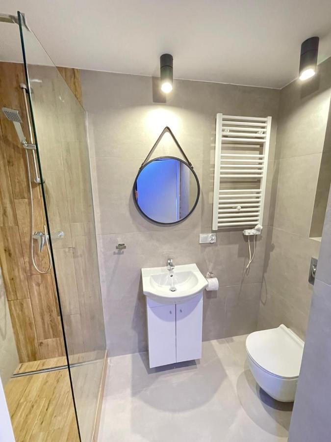 Yourapart Jacuzzi Przy Zamku Krolewskim วอร์ซอ ภายนอก รูปภาพ